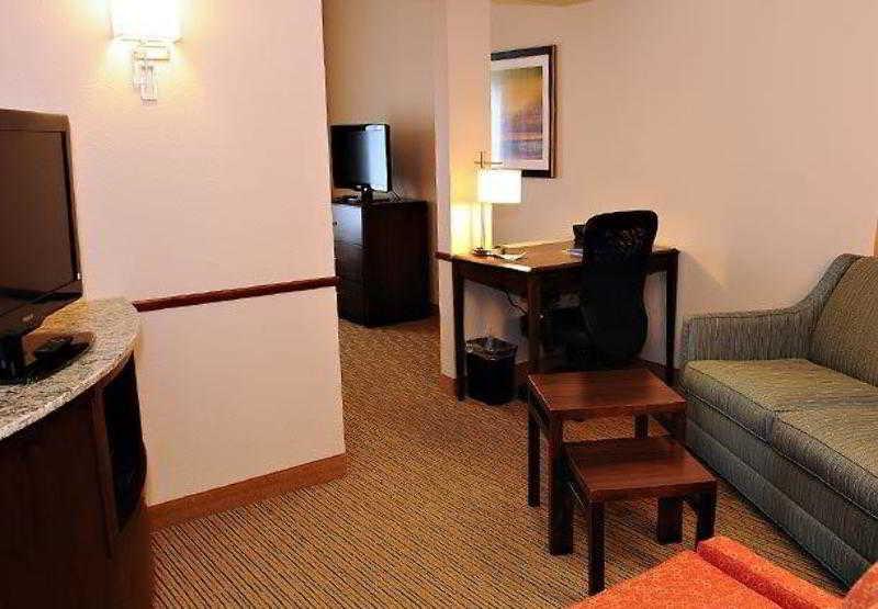 Fairfield Inn & Suites By Marriott Slippery Rock Ngoại thất bức ảnh